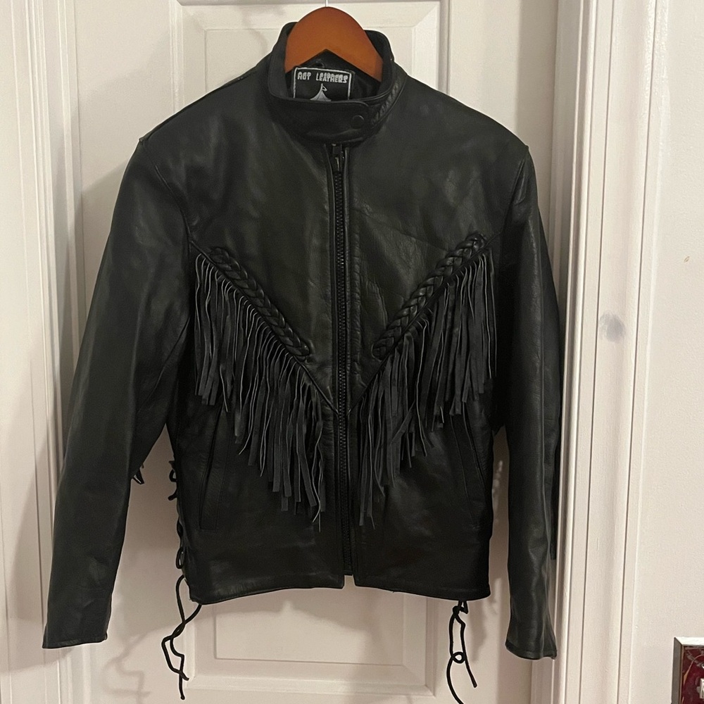 Women’s Vintage Leather‎ Fringe Moto Jacket